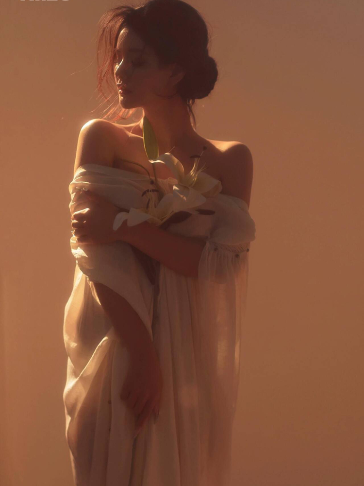 写真スタジオ照明 ガールポートレートアート写真 美しい10代 - Photography Lighting Portrait のレビューと価格