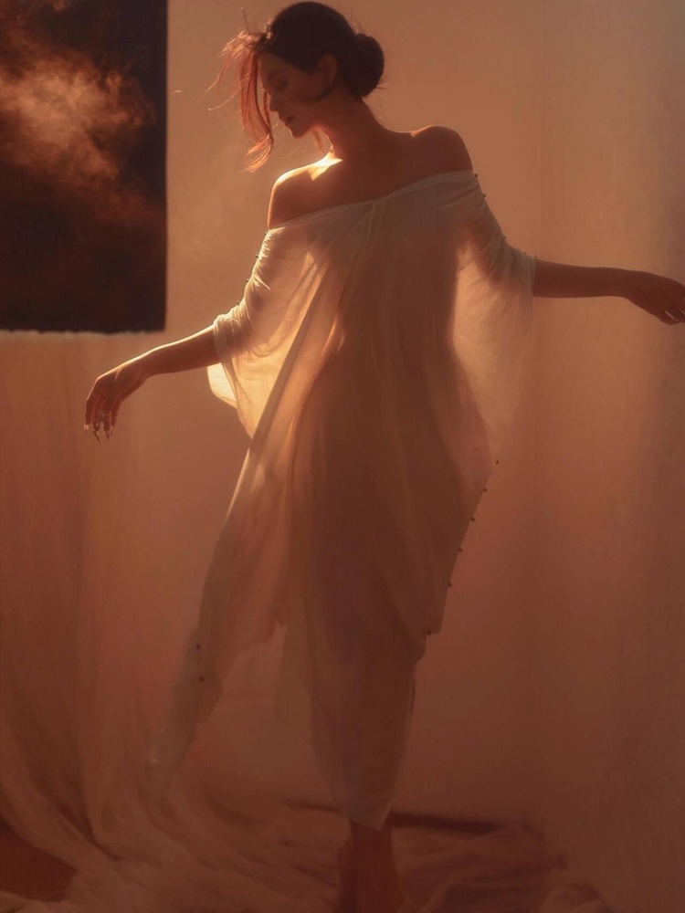 写真スタジオ照明 ガールポートレートアート写真 美しい10代 - Photography Lighting Portrait のレビューと価格