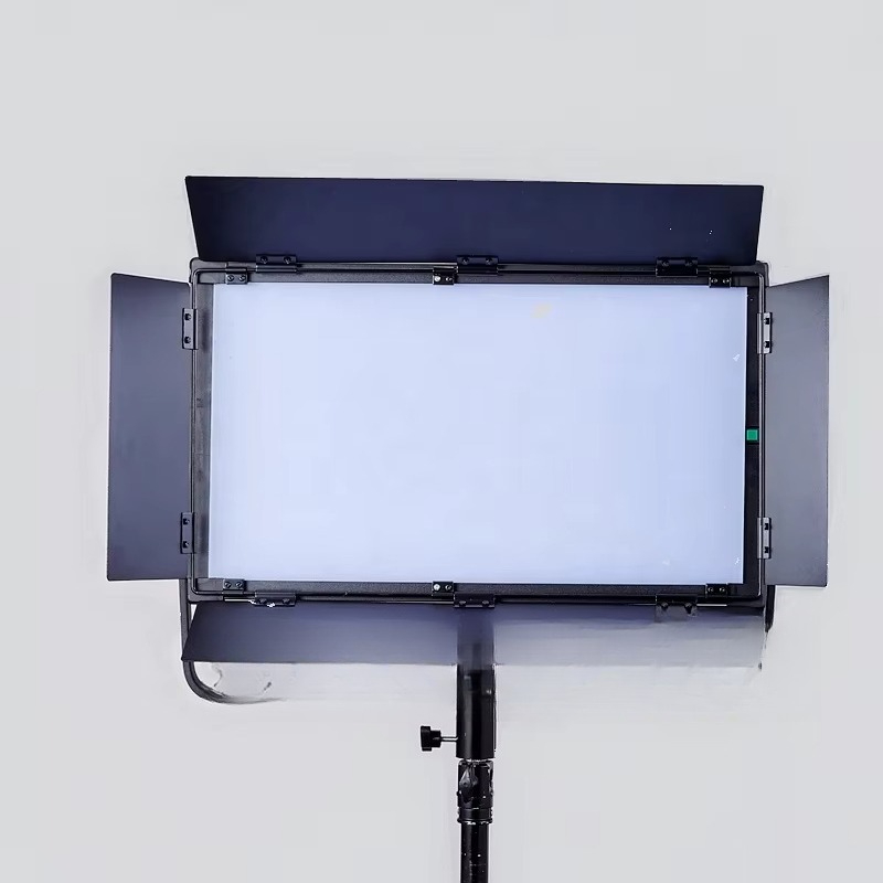 Yidoblo A-2200IIX 中国製ビデオライト 70 - Photography Lighting Video のレビューと価格